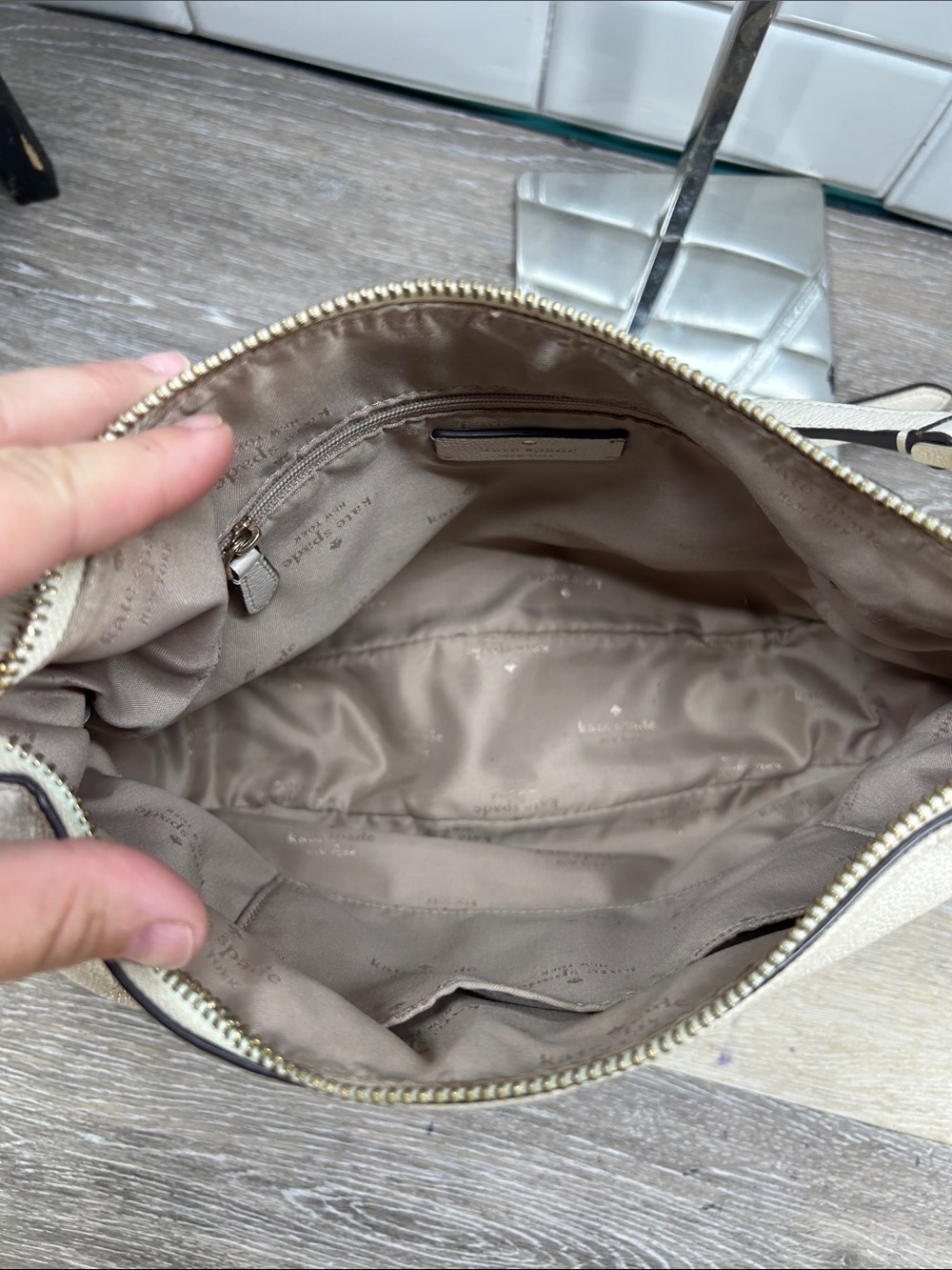 Kate spade crossbody - Picture 4 of 14